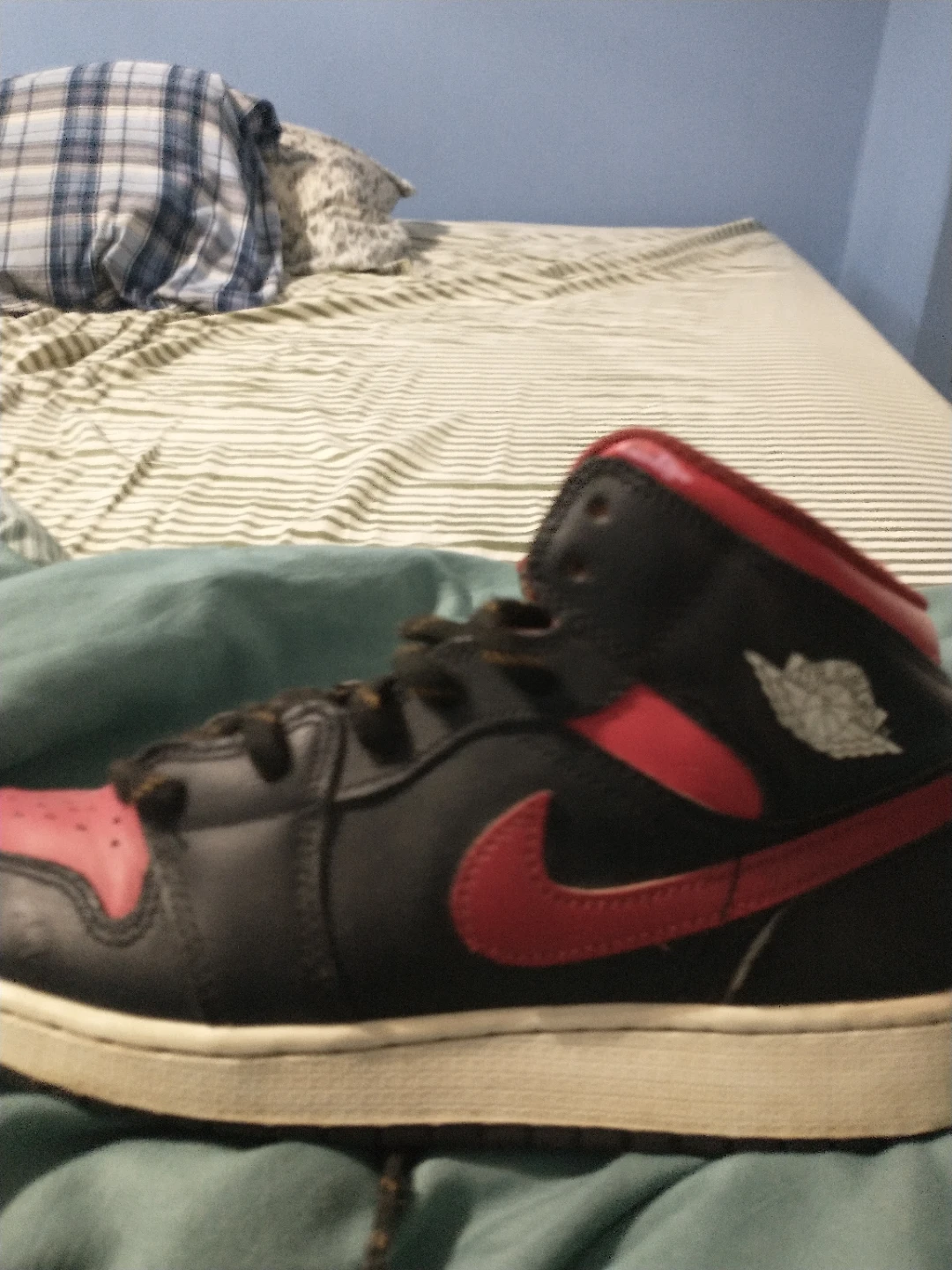 Air Jordan Mid High-Top Sneakers