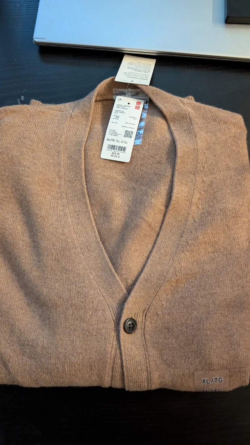 Uniqlo Premium Lambswool V Neck Cardigan - Beige - XL