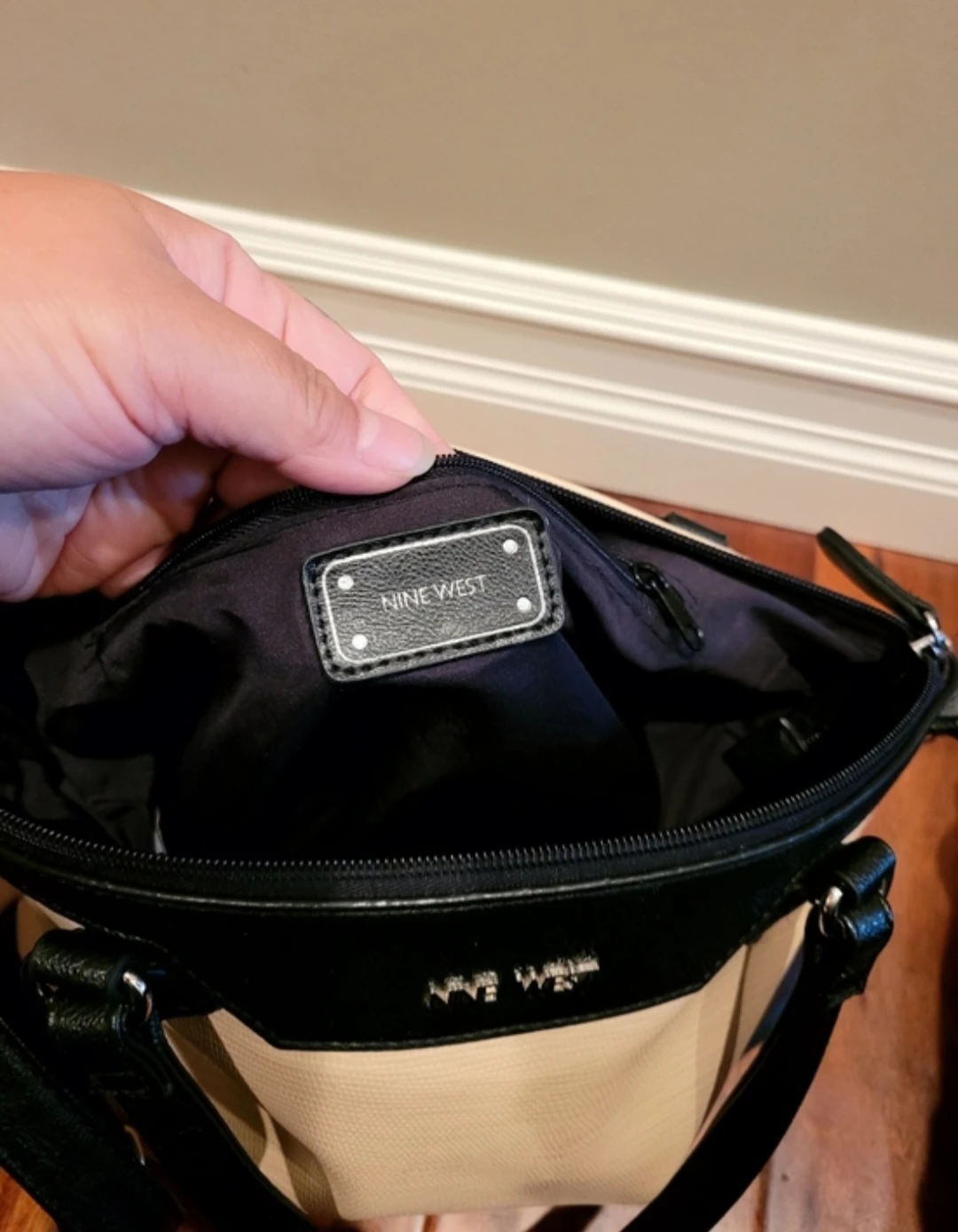 Nine West Two-Tone Handbag - photo 3