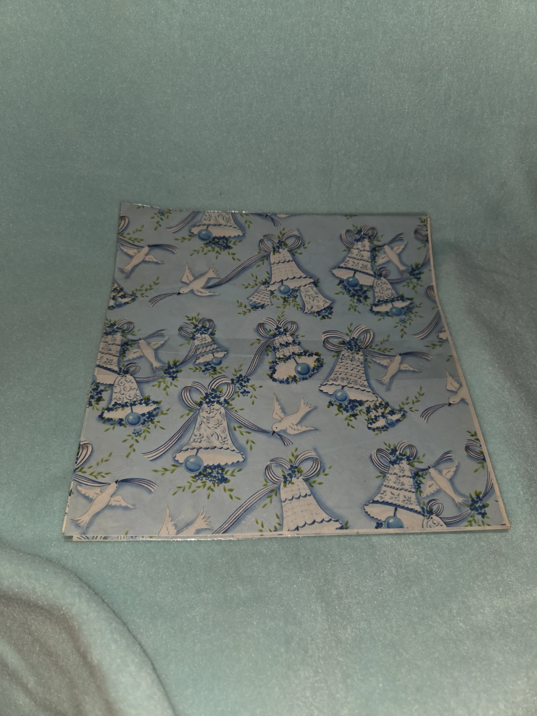 Vintage Smart Brand Gift Wrapping Paper