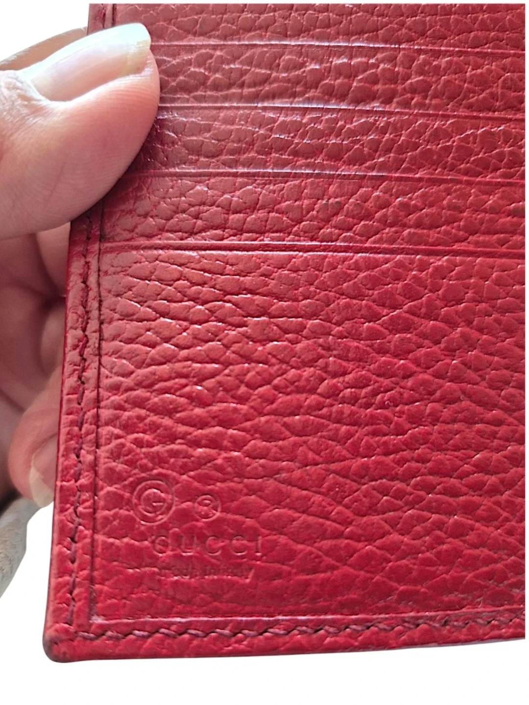 Gucci GG Interlock Red Leather Bifold Wallet - photo 5
