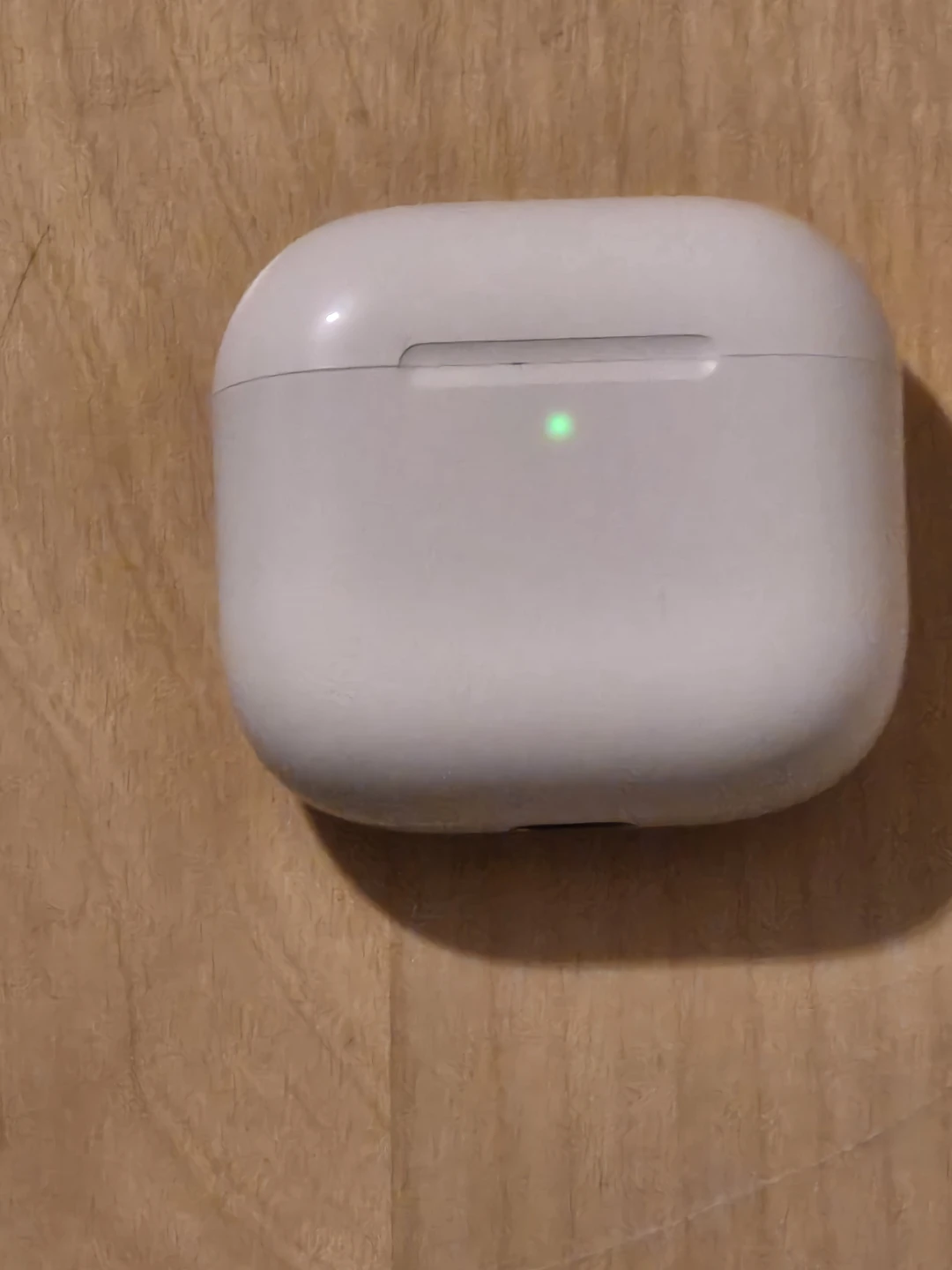 BNIB)Wireless Charging Case for 4th Generation Earbuds - photo 3