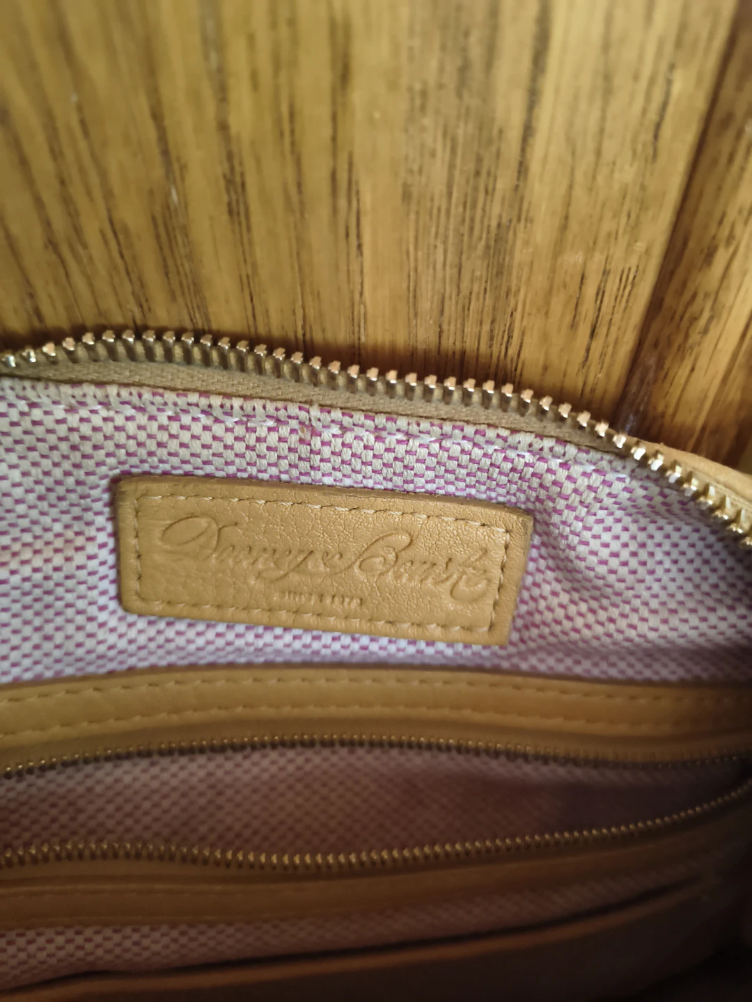 Dooney & Bourke Tan Leather Hobo Bag - photo 3