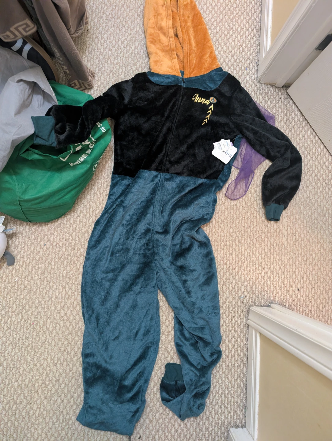 Frozen II Anna Onesie Costume size small Women