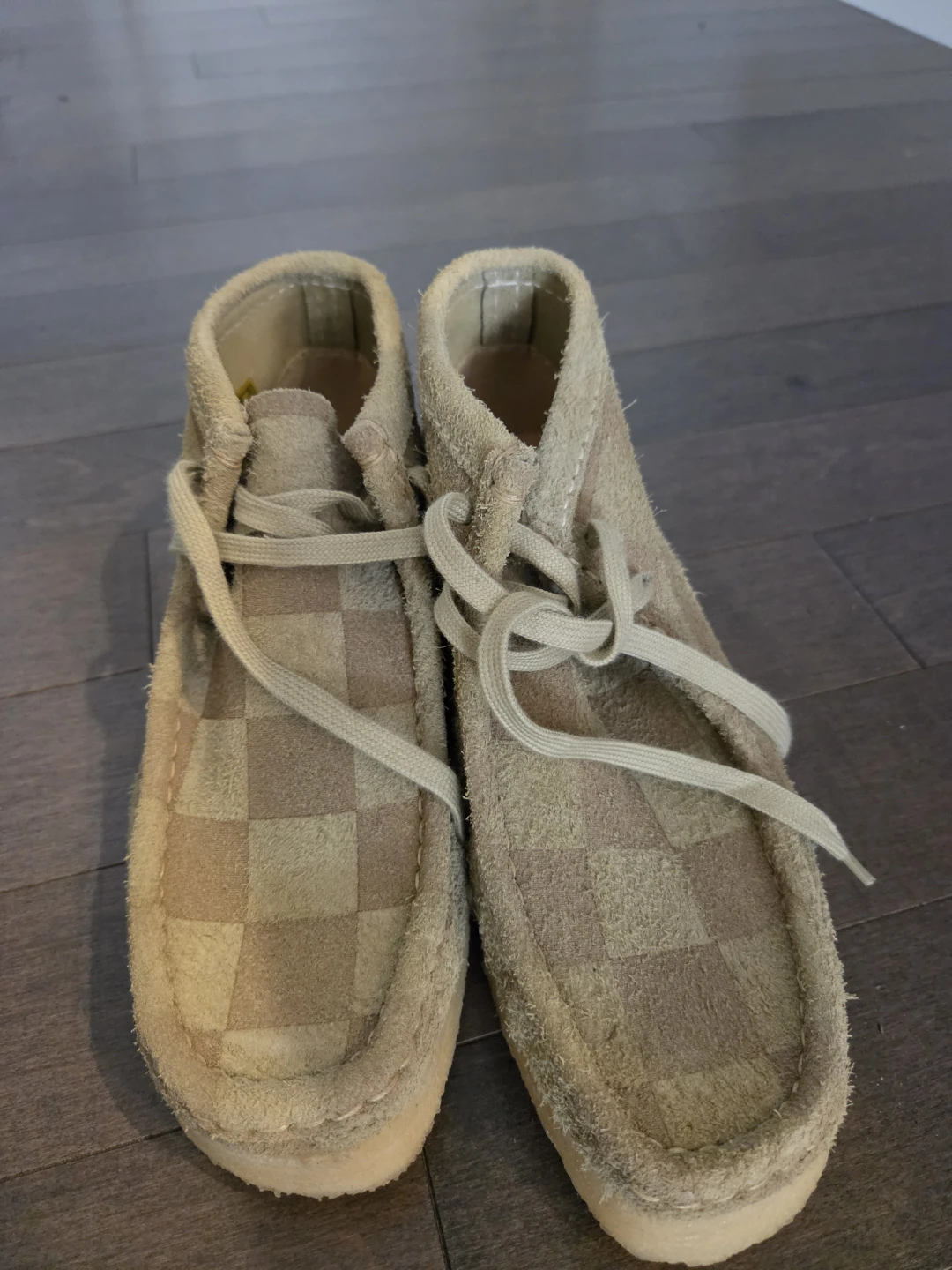 Clarks Beige wallabee Suede Shoes – US Size 7 - photo 2