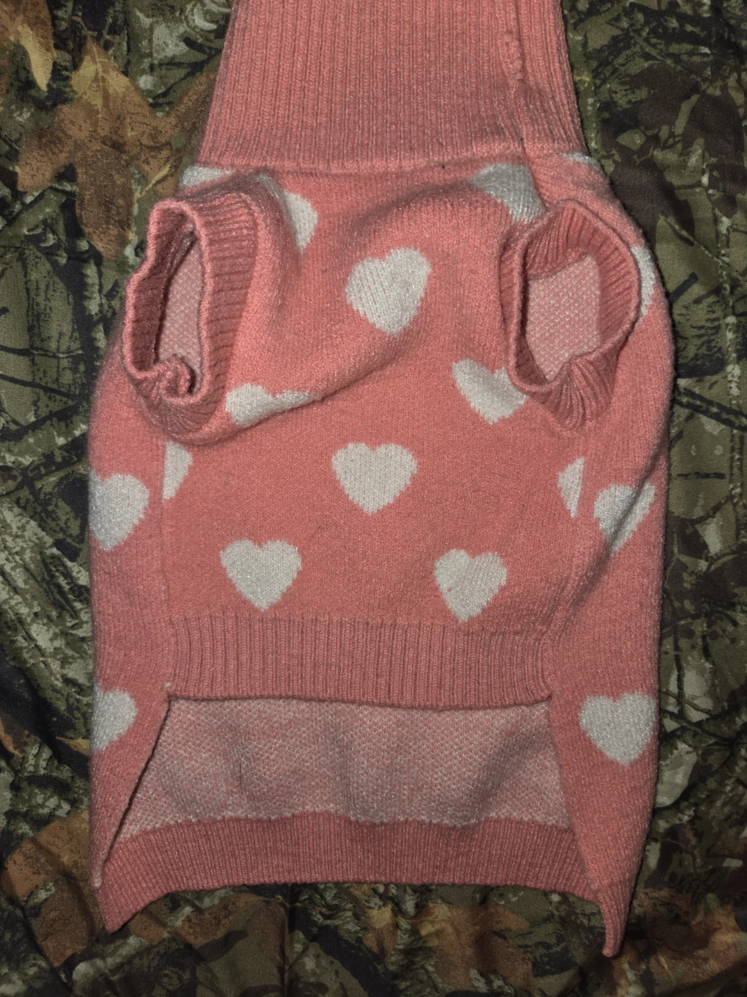 Pink W/ White Hearts Pet Sweater W/ Extended Neck in a Medium - photo 2