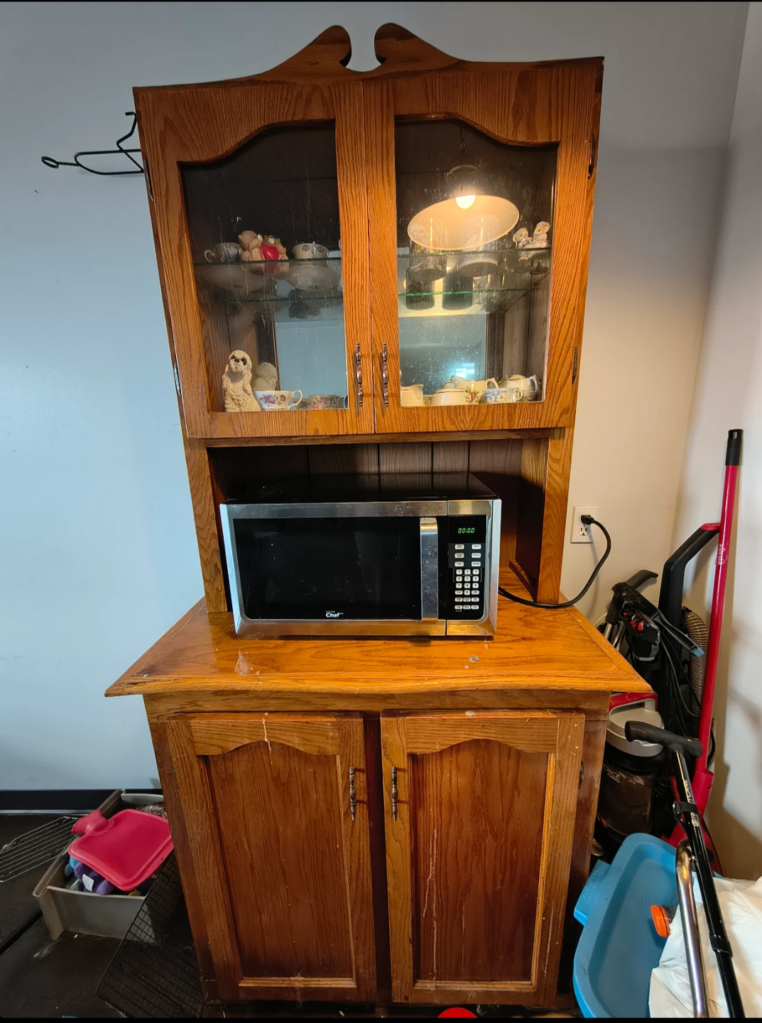 2 piece china cabinet