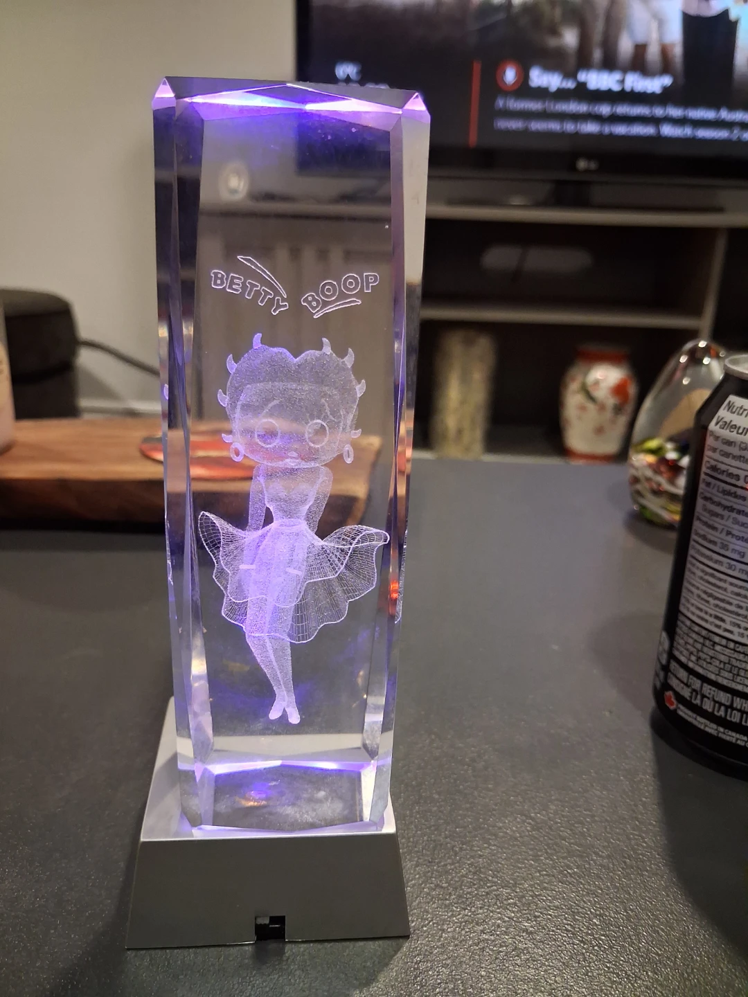 Betty Boop 3D Crystal Etched Solid LED Light, Paperweight - photo 4
