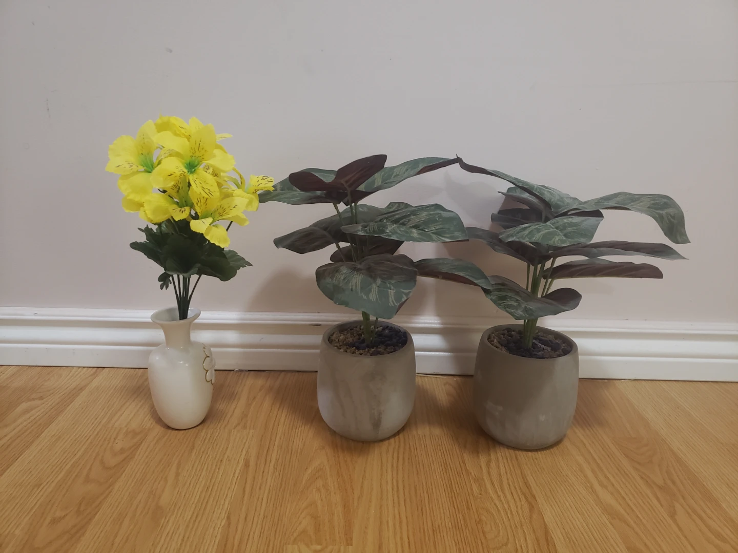 Artificial Potted Plants and Flower Vase - photo 3