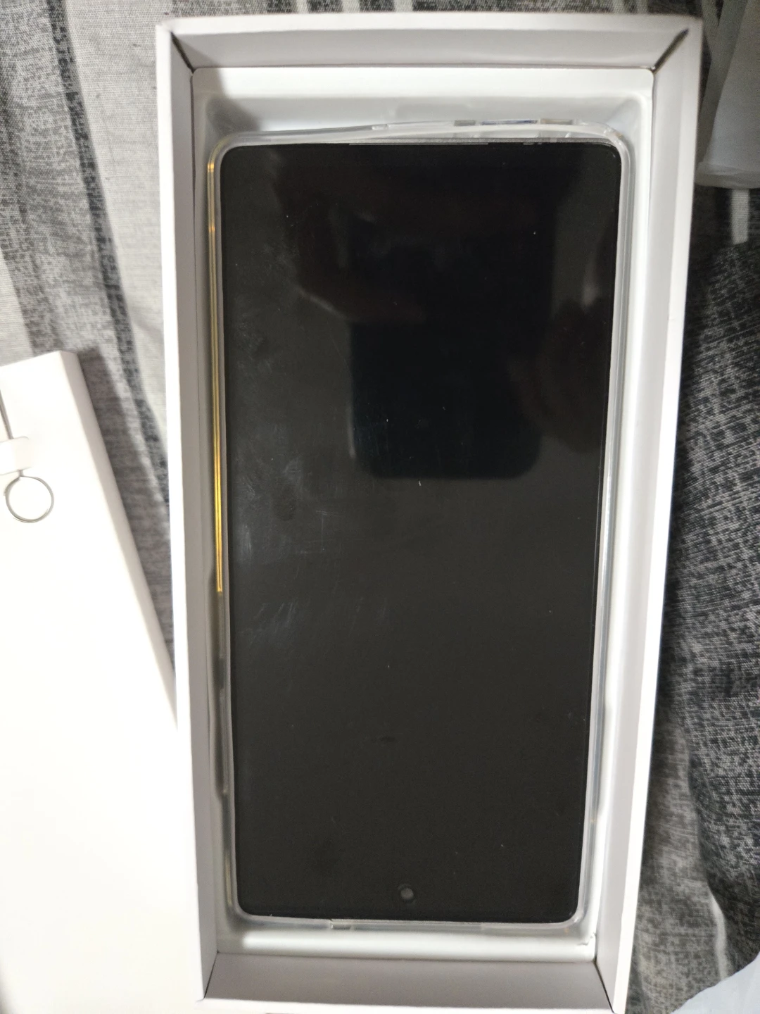 Smartphone with In-Cell Screen - photo 4