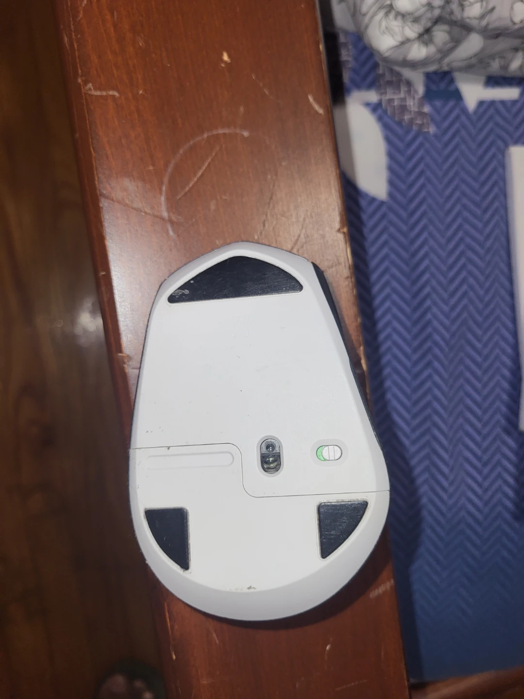 Logitech Multi-Device Wireless Mouse - photo 2