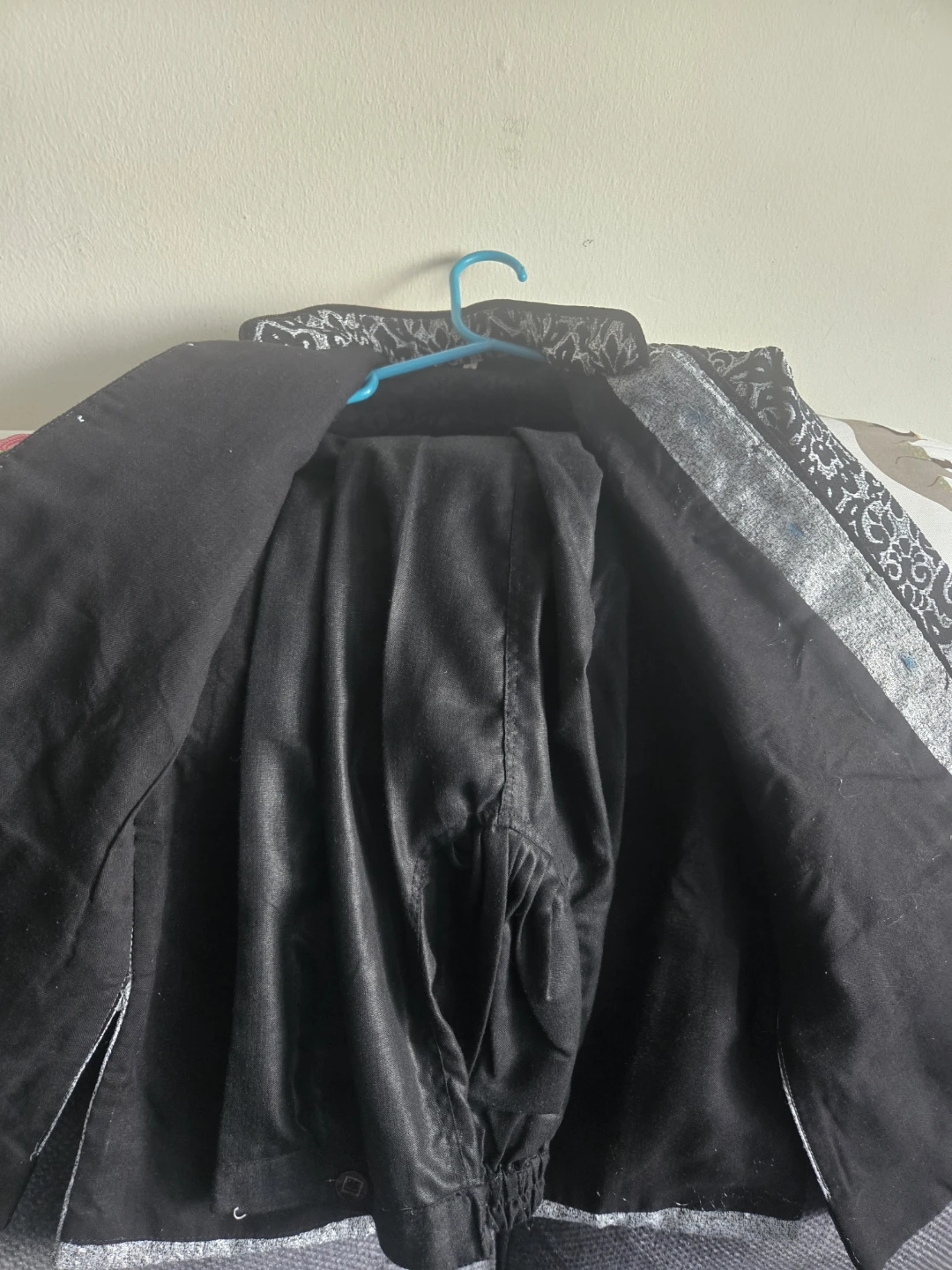 Black and Silver Patterned Traditional Jacket - photo 2