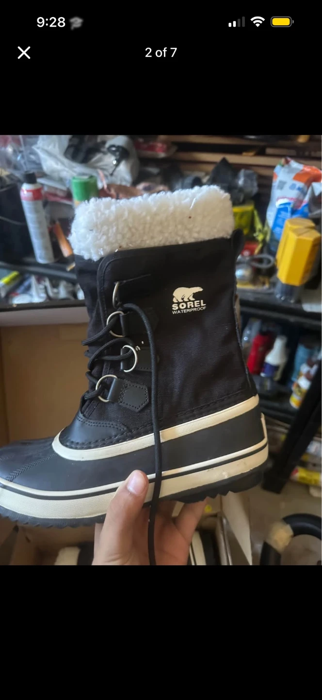 Sorel Winter Carnival Boots - Black - Size 7