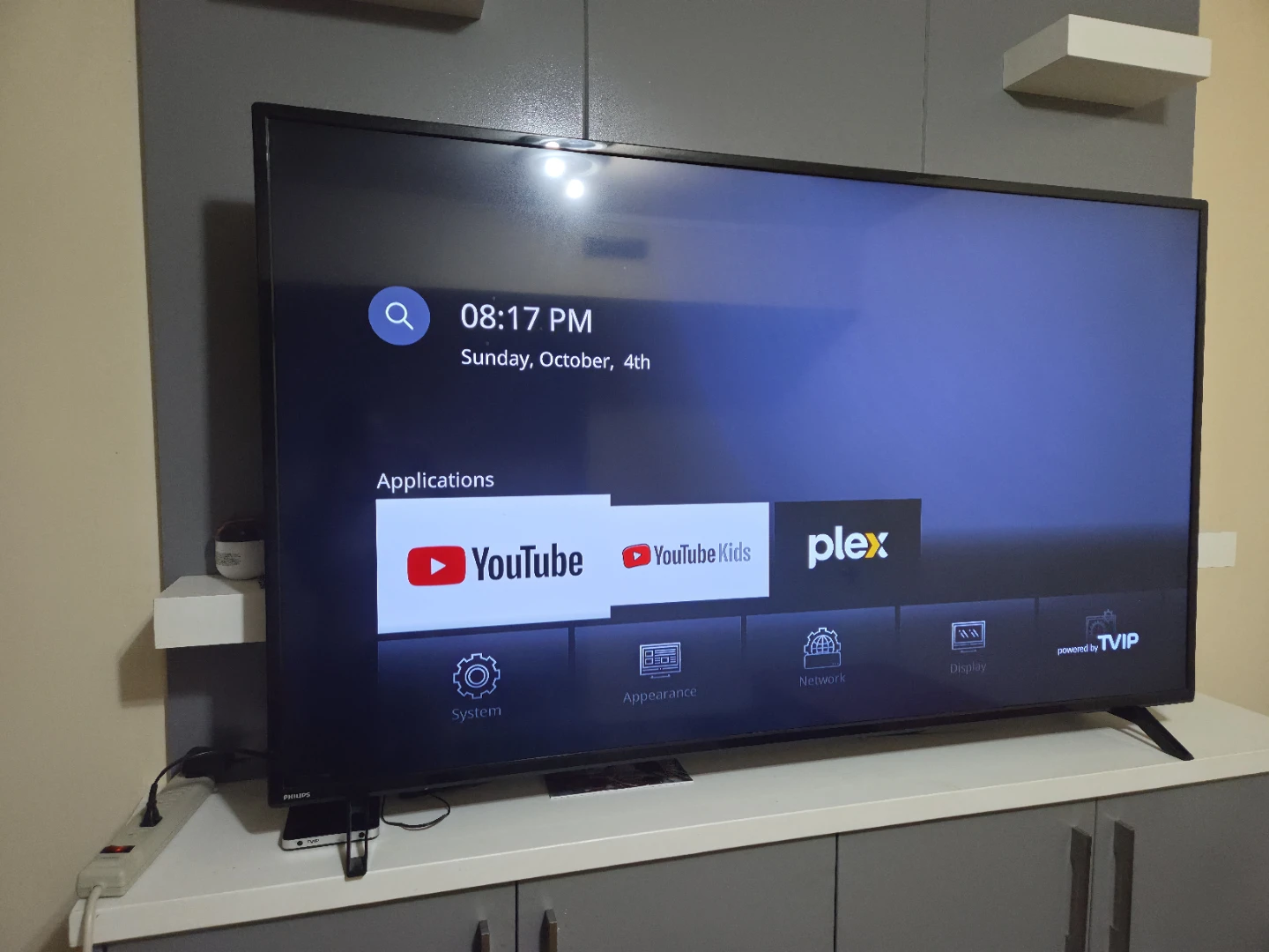 Philips 65-inch Smart TV along with IPTV box - photo 4