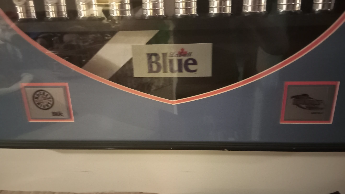 Labatt Blue NHL Team Mini Stanley Cup Collection - photo 3