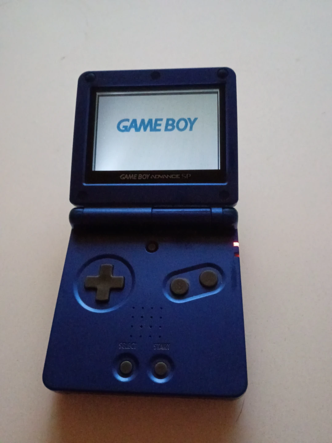Nintendo Game Boy Advance SP - photo 2