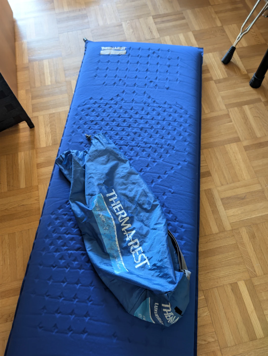 Therma-Rest LuxuryMap Sleeping Pad