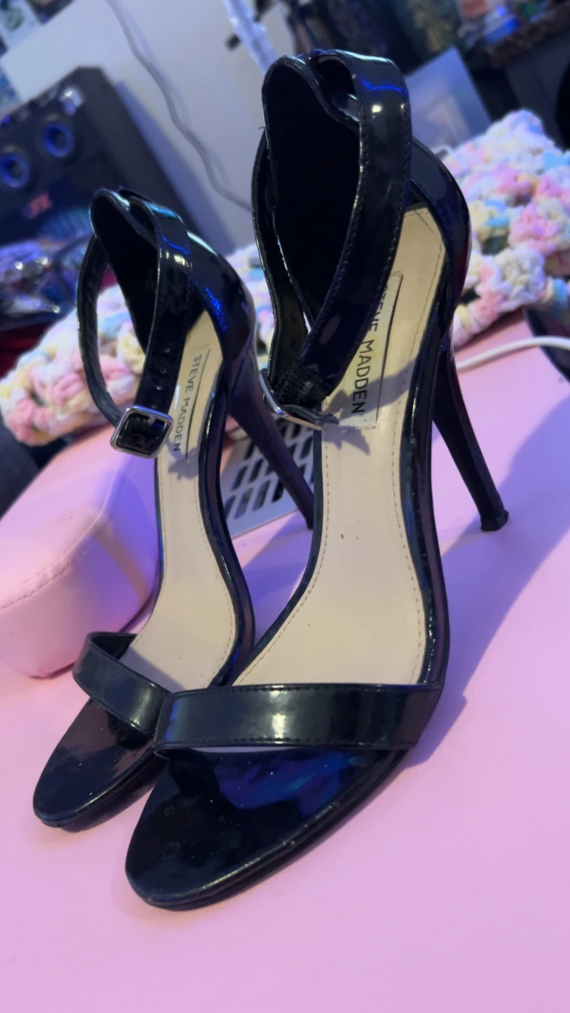 Steve Madden Black Patent Heeled Sandals