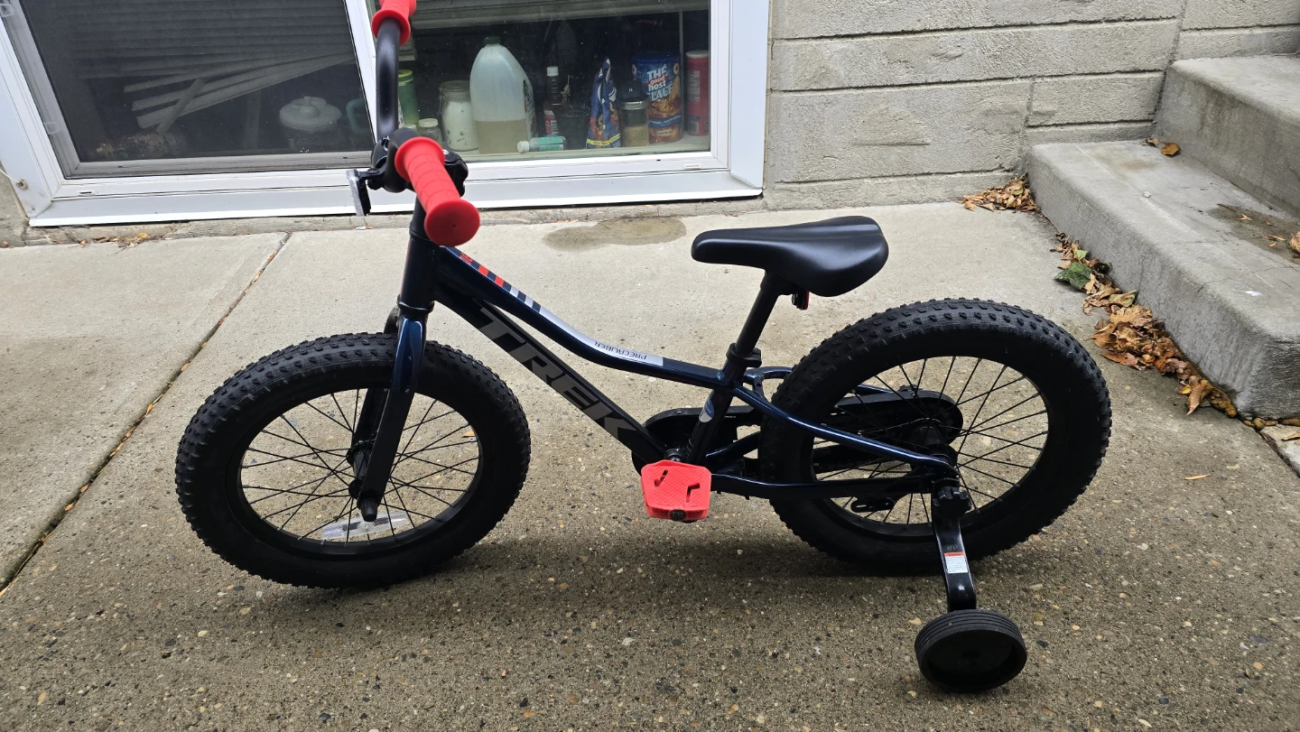 Trek Precaliber 16 Kids Bike