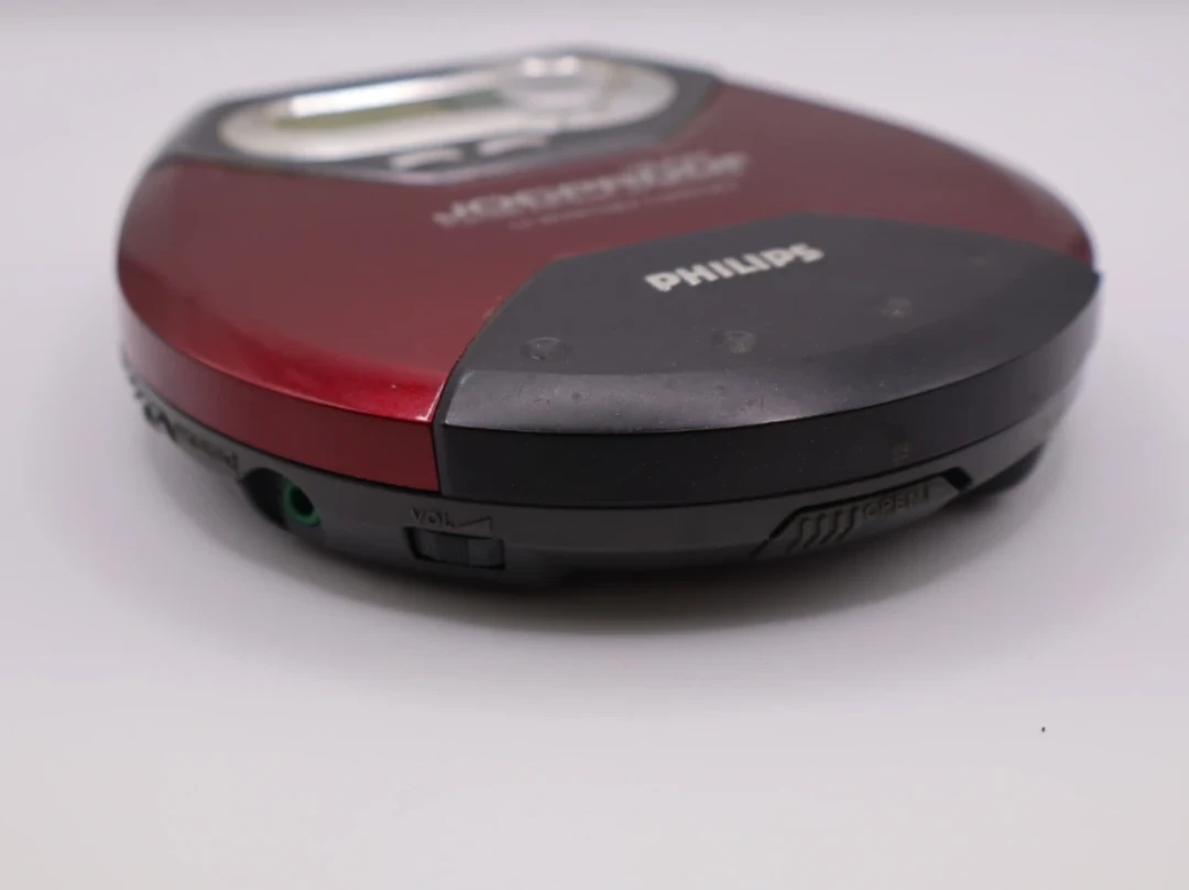 Philips Jogproof Portable CD Player - photo 3