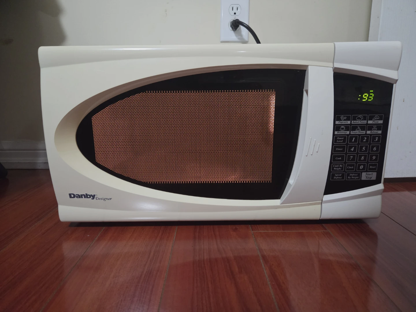 Danby Designer Microwave