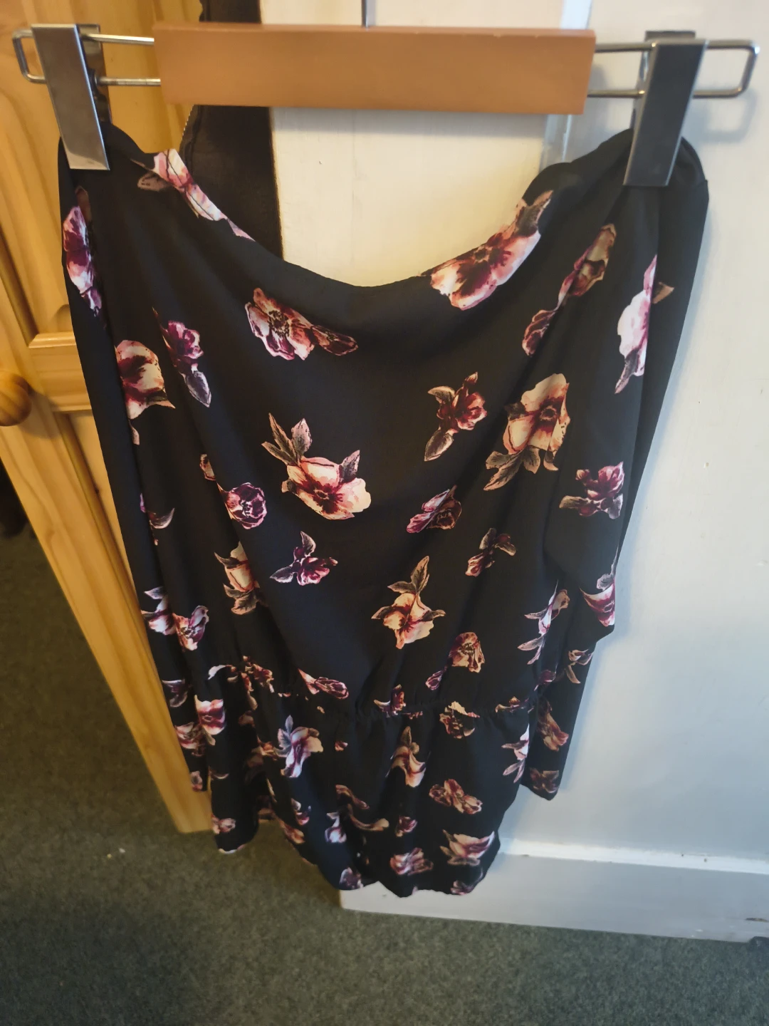 Divided floral print long sleeve romper - photo 3