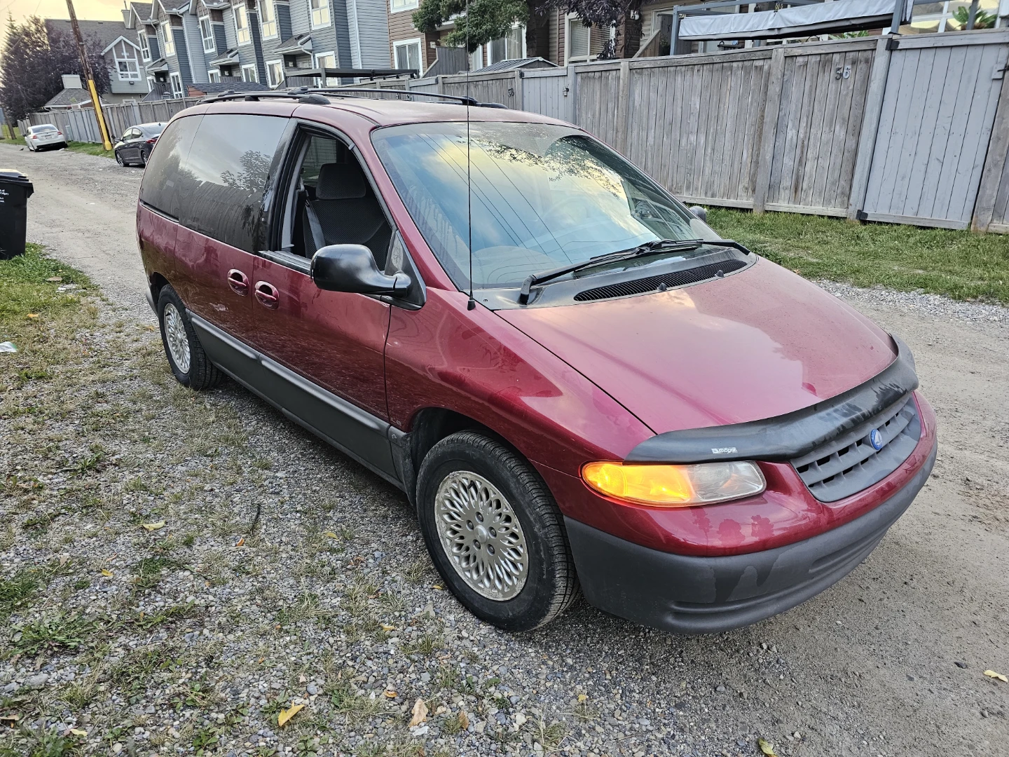 1997 plymouth voyager le - photo 2