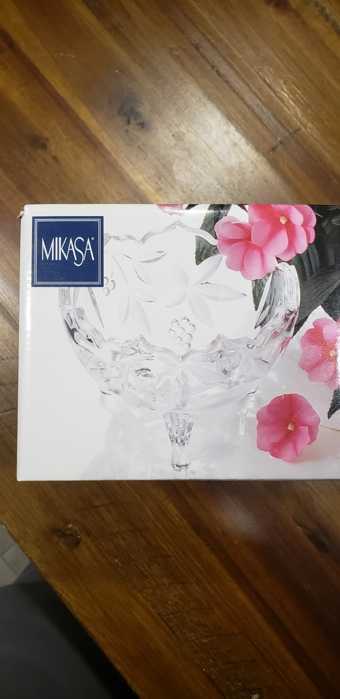 Mikasa Garden Terrace Footed Bowl