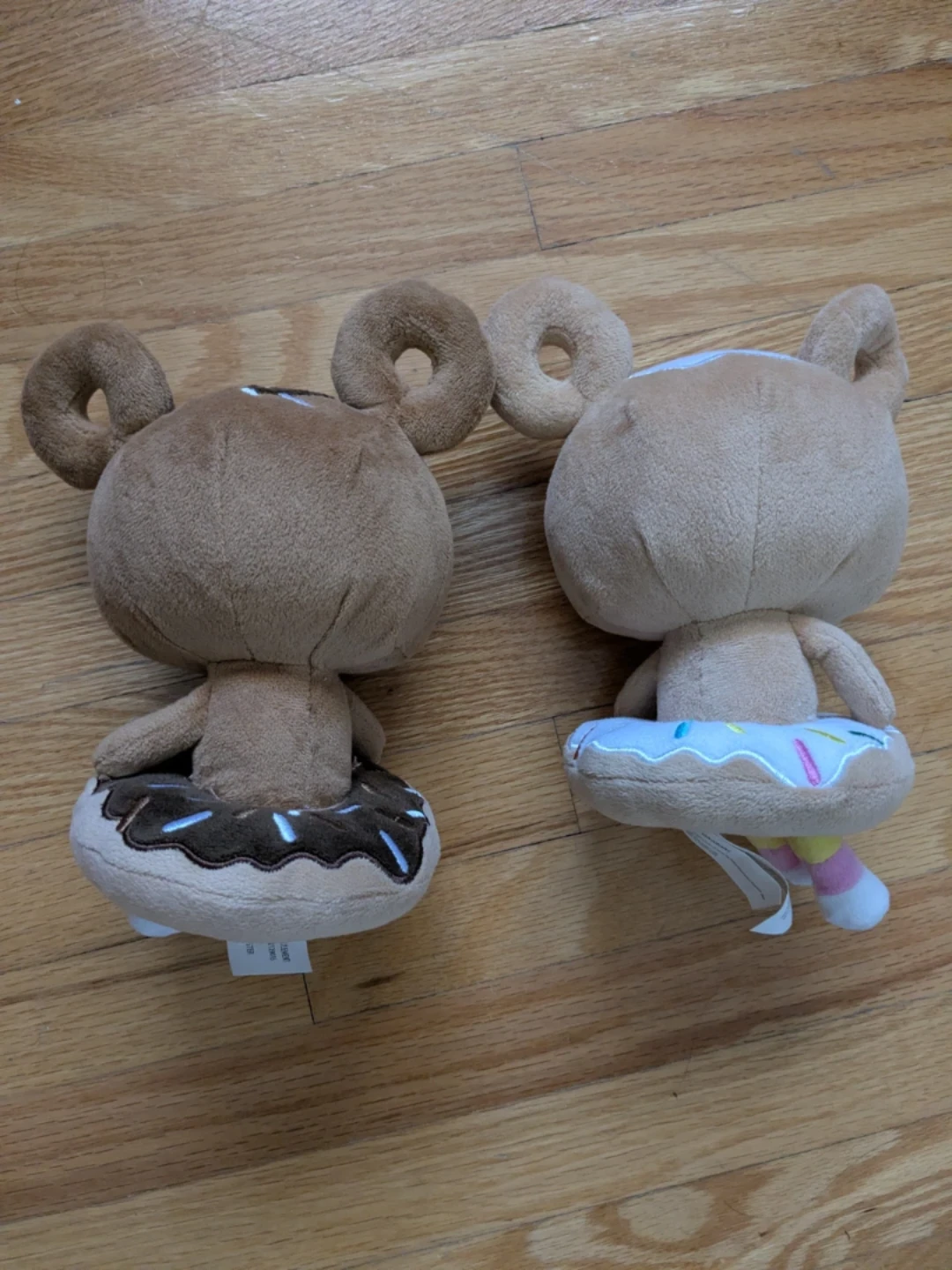 Set of 2 Tokidoki Donutella Plush Toys - photo 2