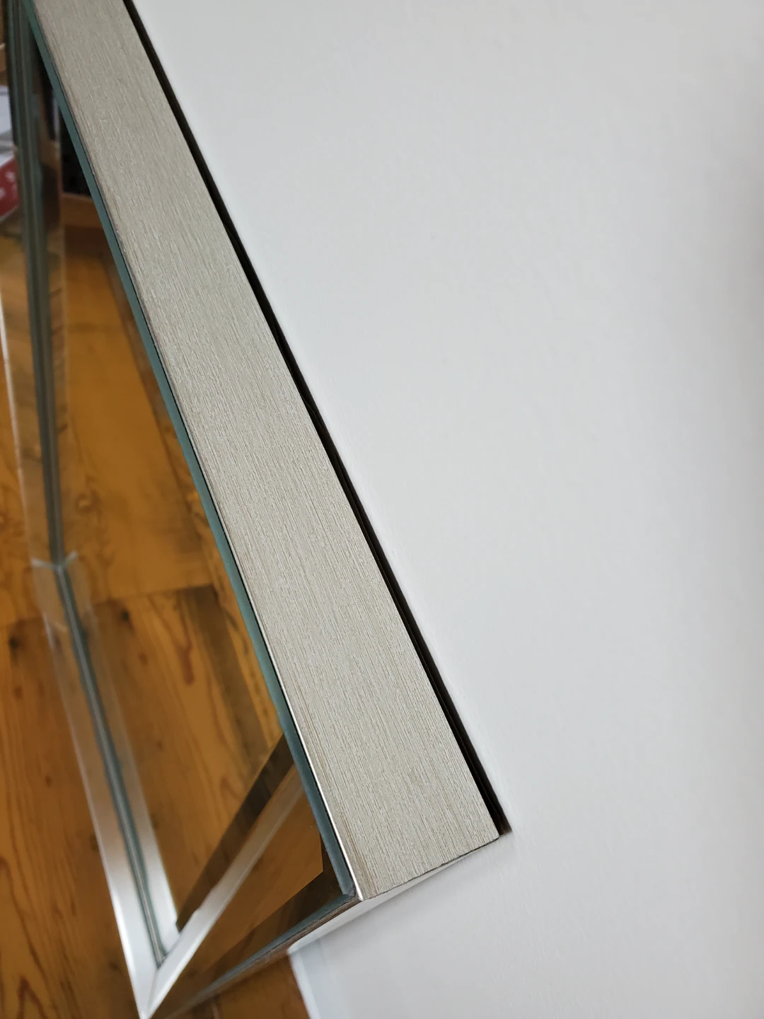 Beveled Wall Mirror 24X36 - photo 2