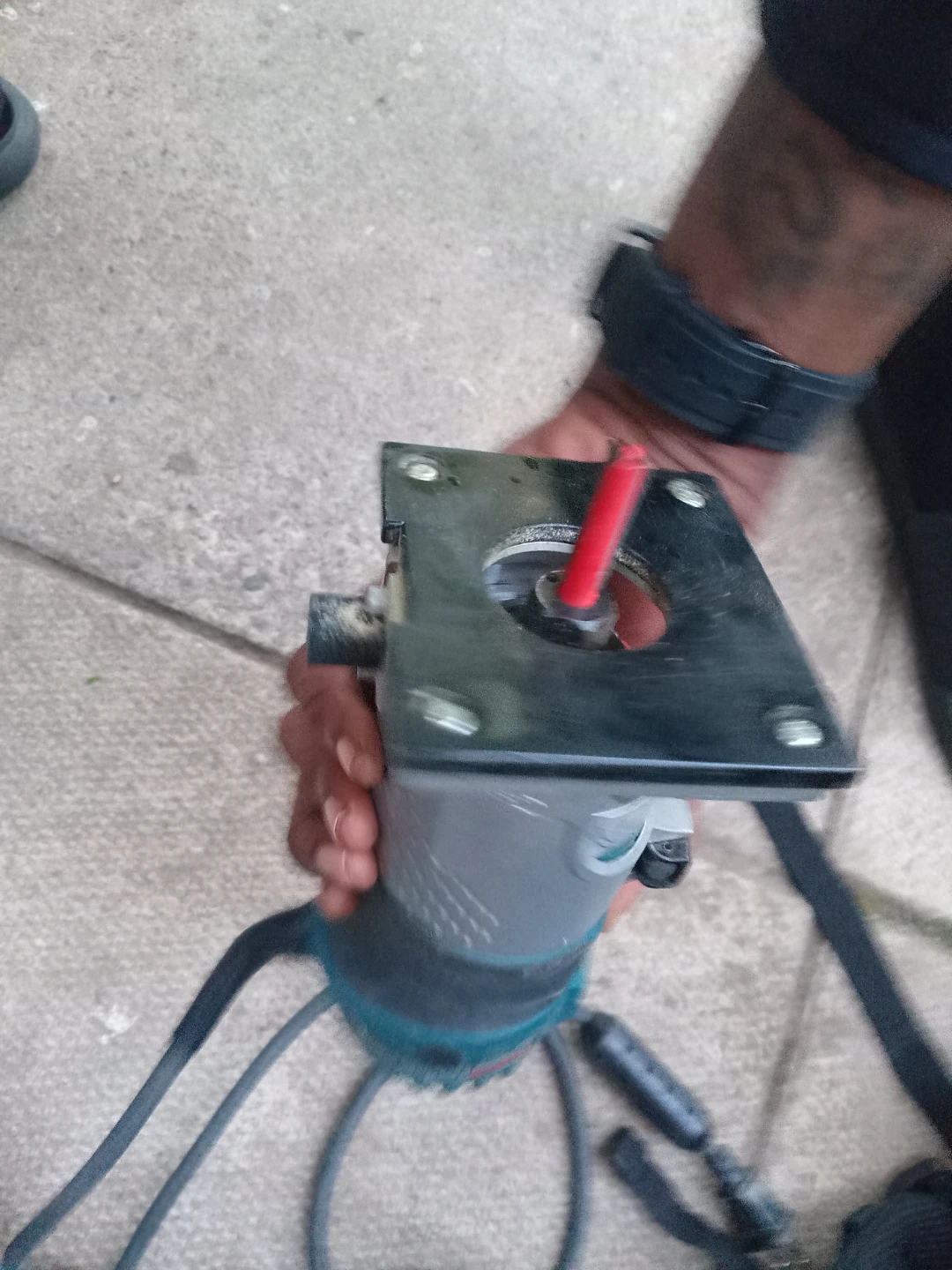BOSCH PR20EVS Colt 1.0 HP Variable-Speed Palm Router - photo 3