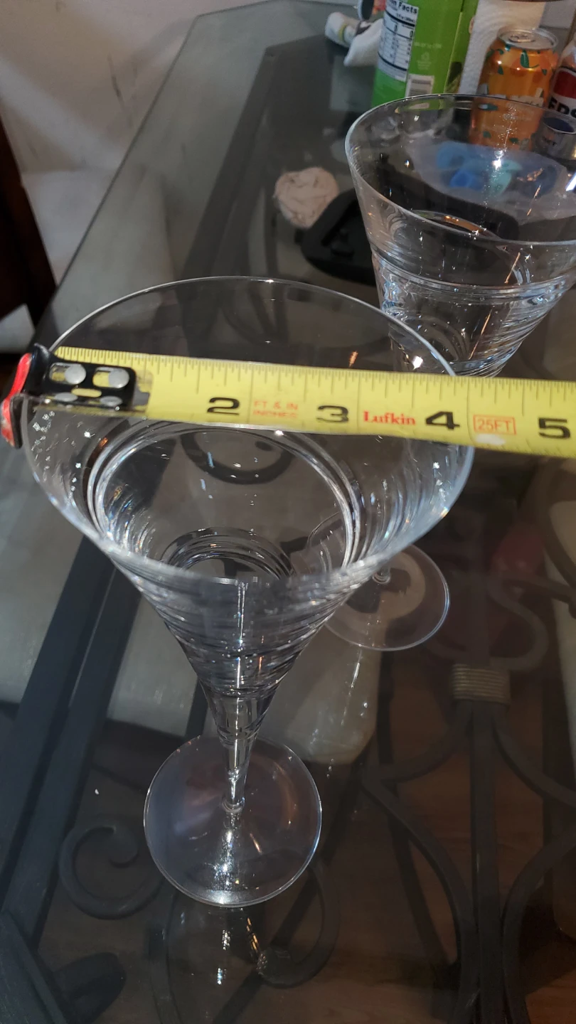 Set of 2 Spiral Etched Glass Stemware - photo 2