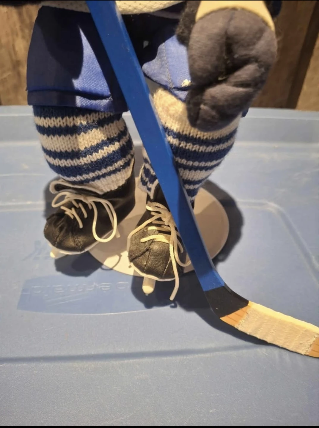 Toronto Maple Leaf doll. - photo 4