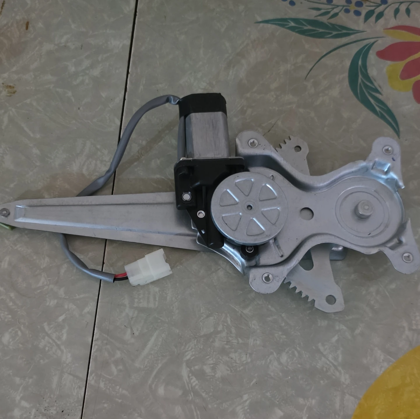 Toyota Highlander Window Regulator & Motor