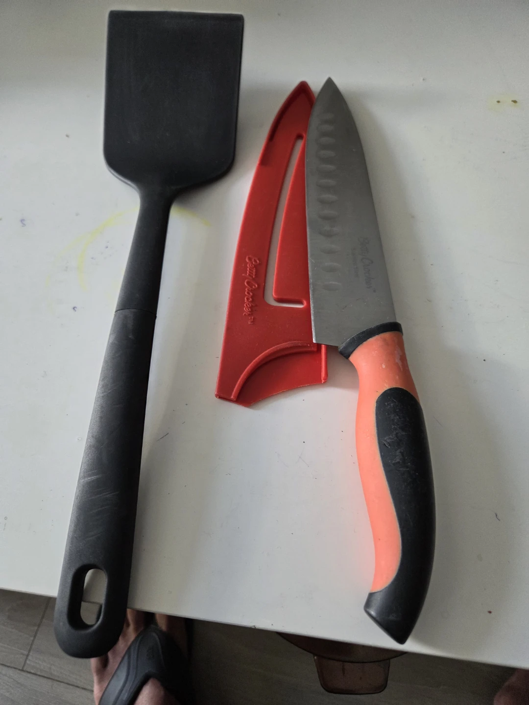 Betty Crocker Santoku Knife and Spatula Set - photo 2