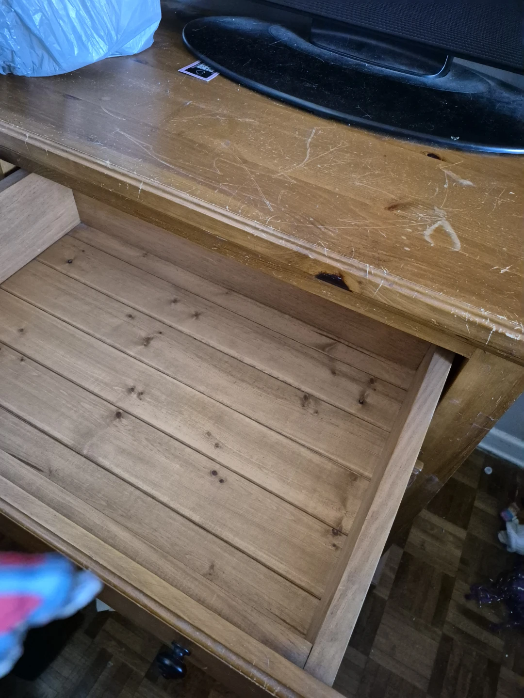 Three-Drawer Wooden Chest - photo 2