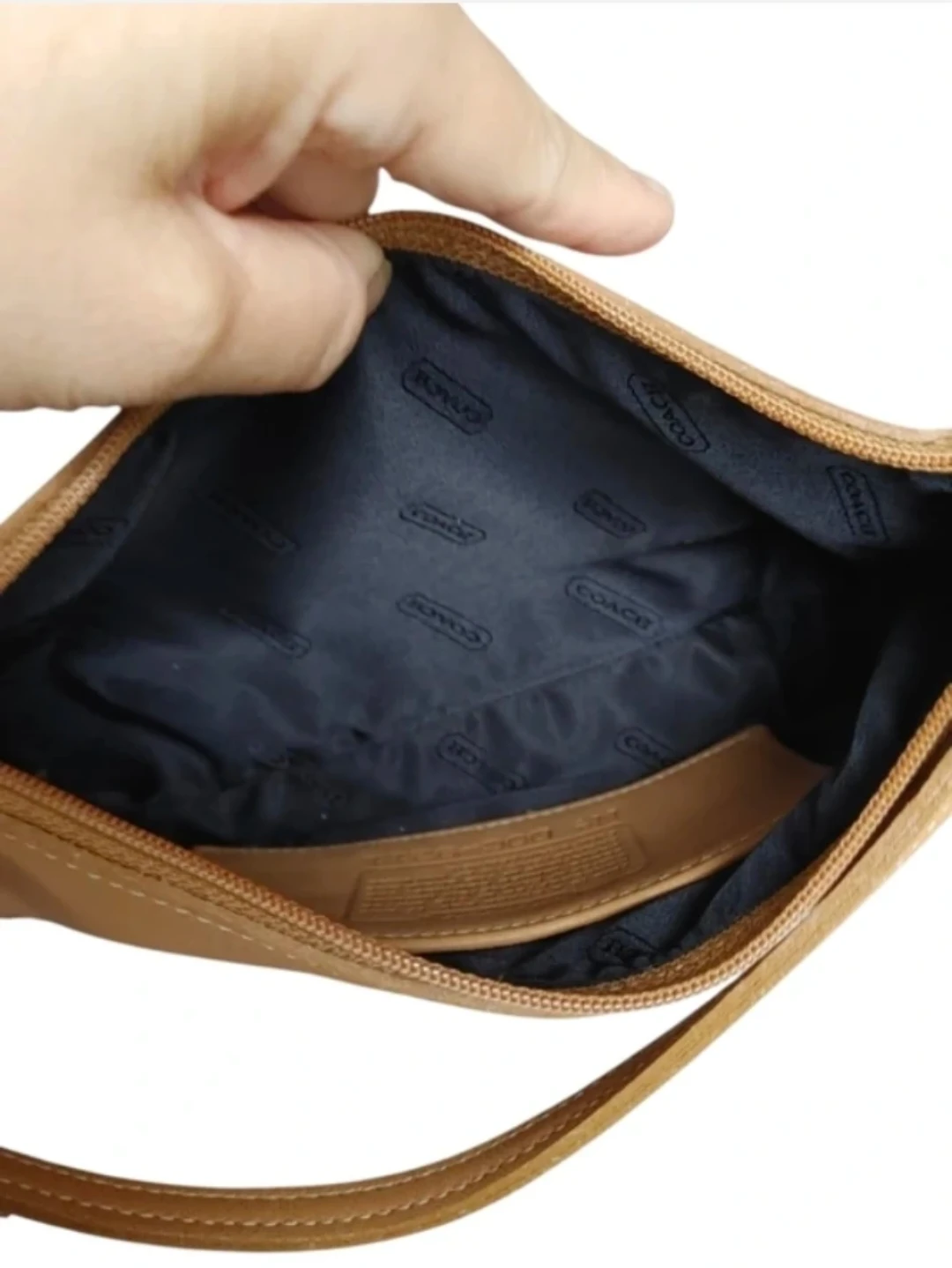 Vintage Coach Mini Leather Bag - photo 5
