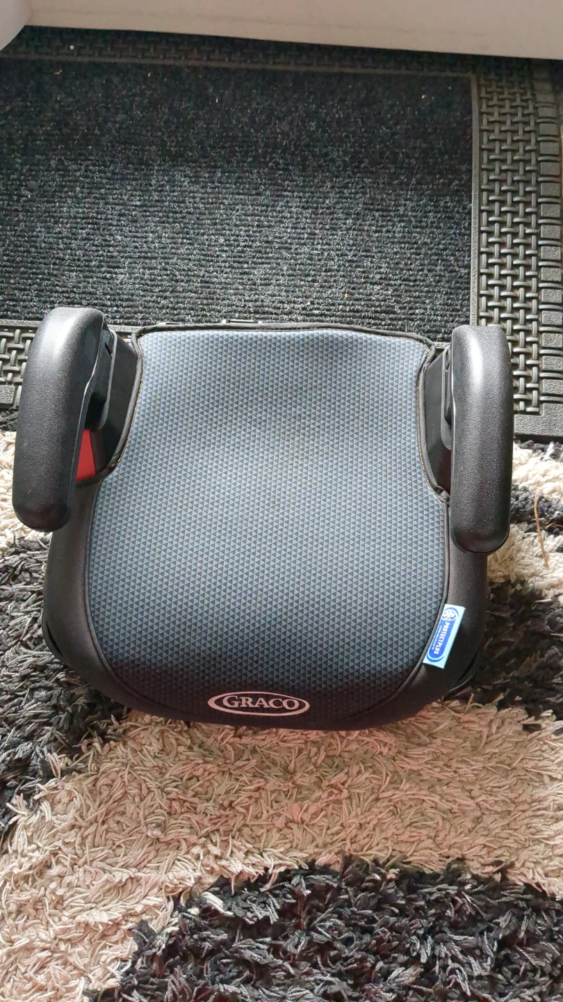 Graco Booster Seat - photo 3