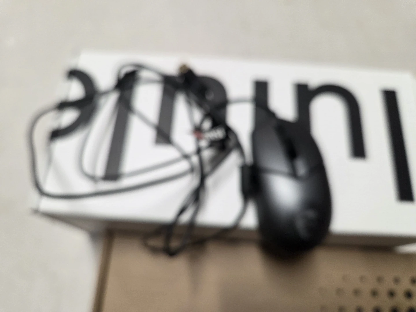 MSI Clutch GM41 Lightweight Gaming Mouse