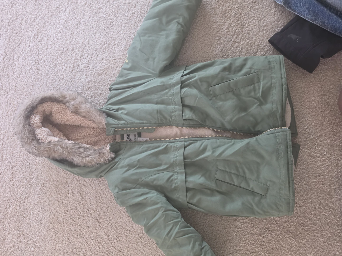 OshKosh B'gosh Green Winter Jacket - Size 5T
