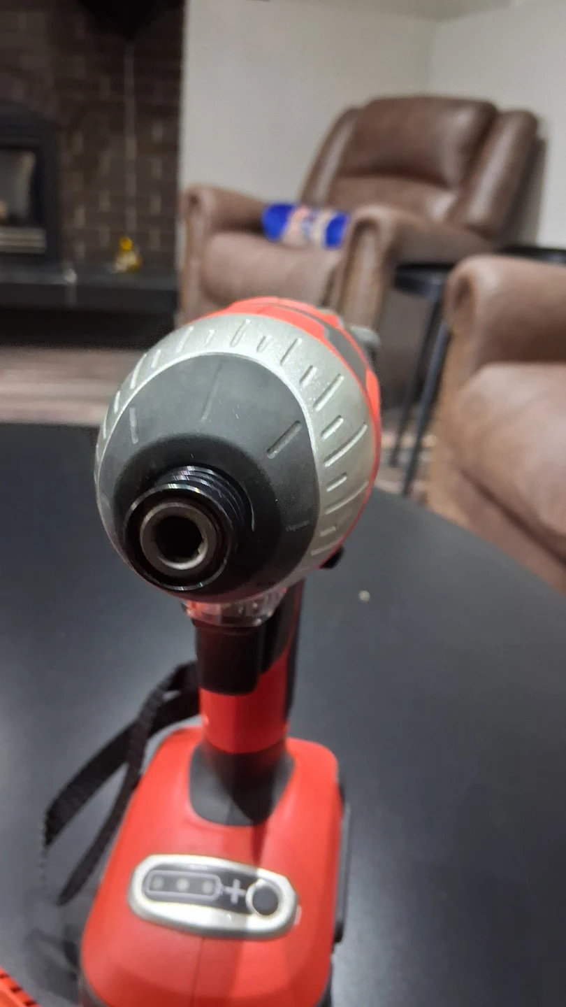 Black & Decker 14.4V Impact Driver with Charger - photo 2