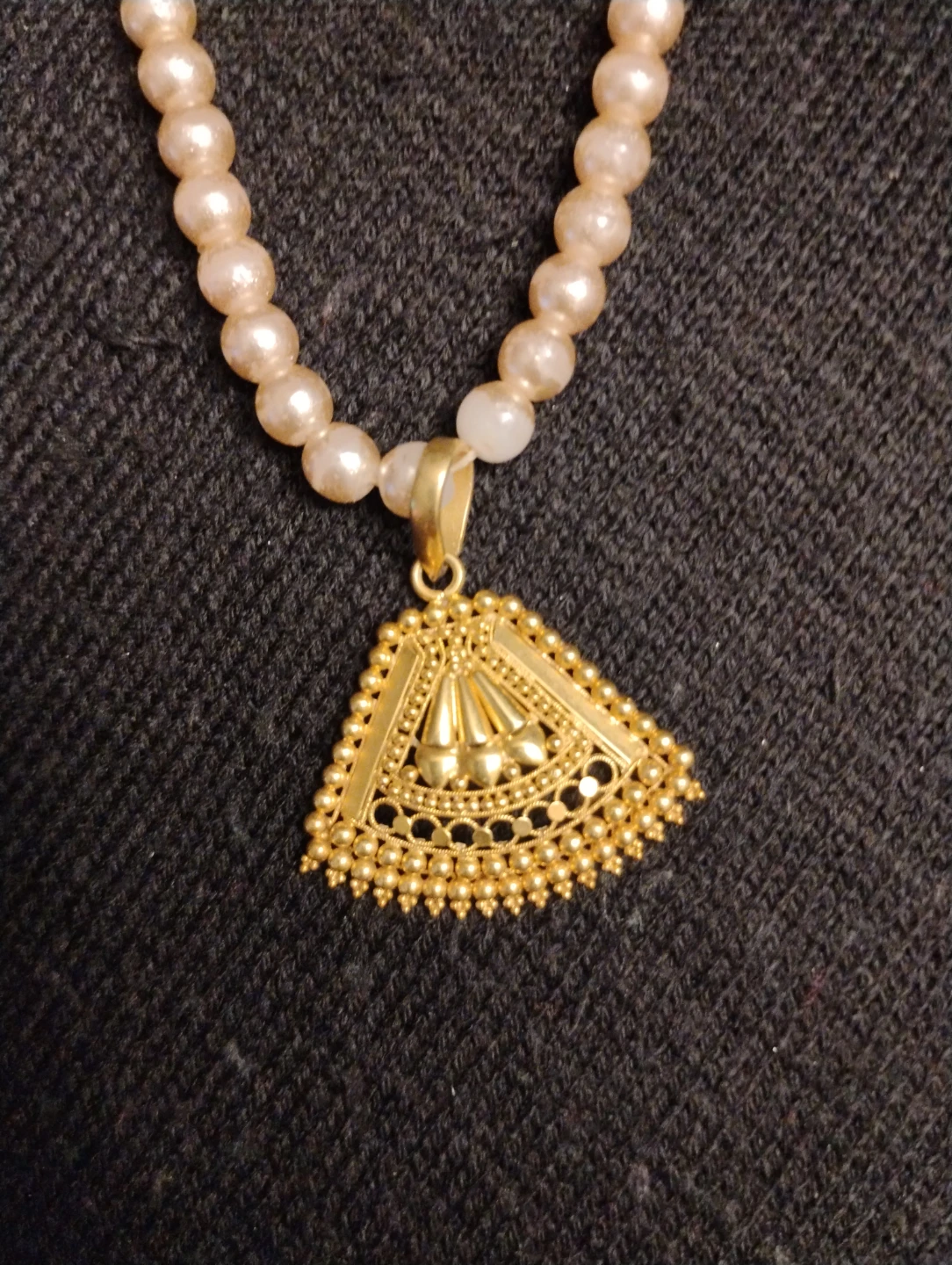 Pearl Bead Necklace with Gold 24 carat Pendant