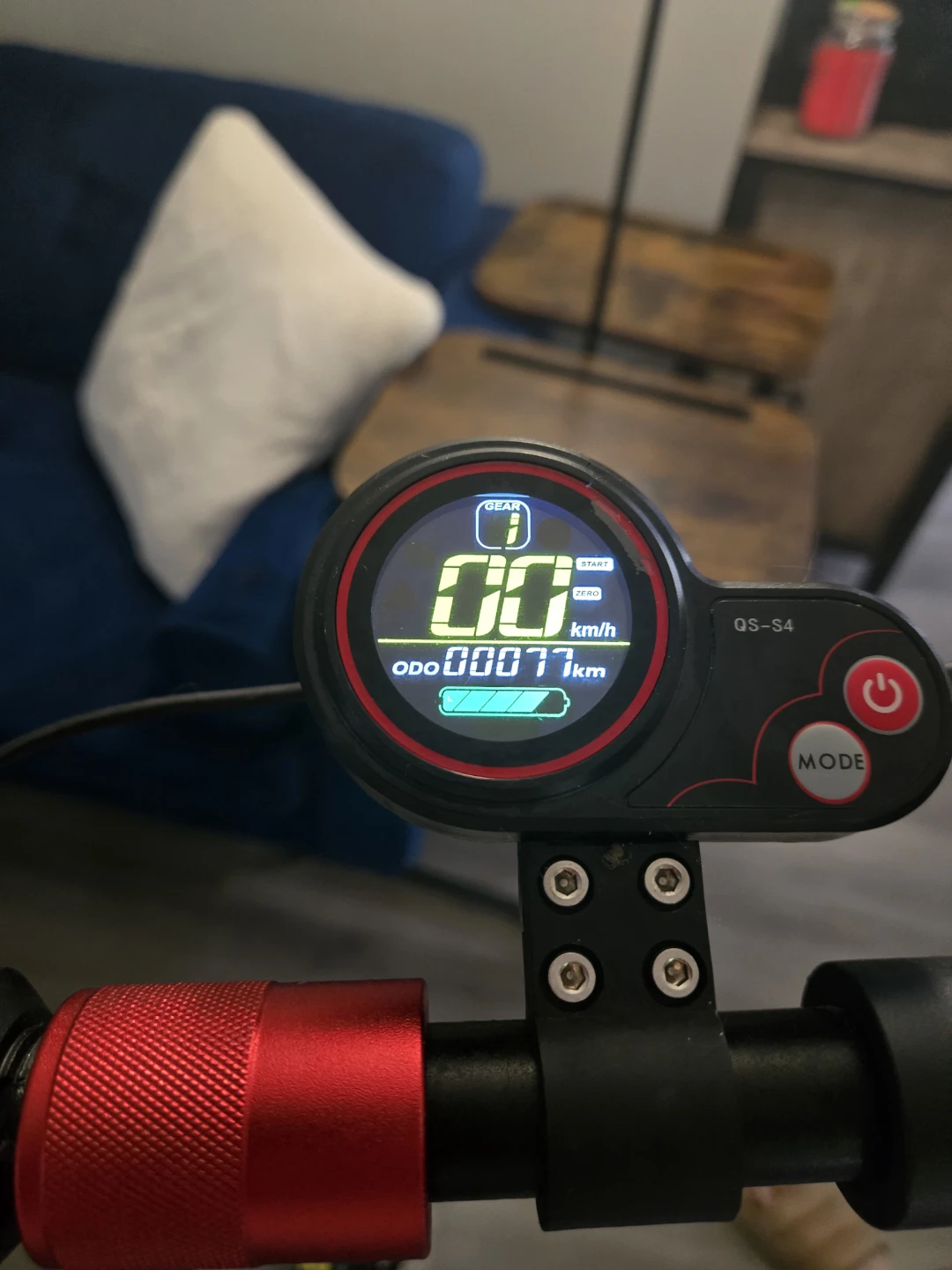 E scooter - photo 2