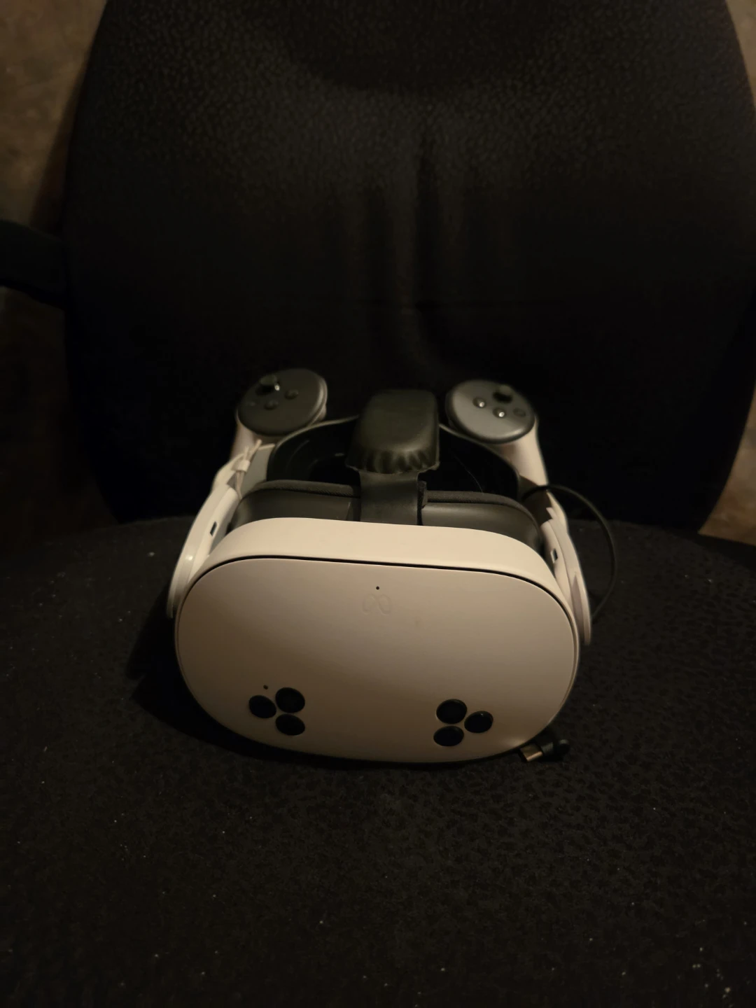 Meta Quest 3 VR Headset