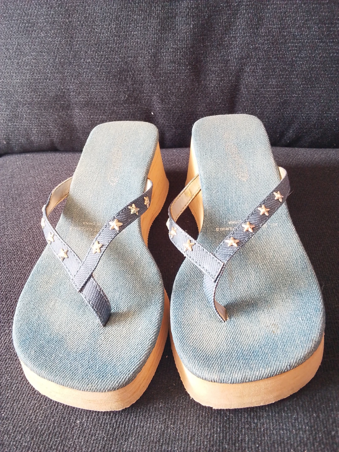 Denim platform sandals with star details