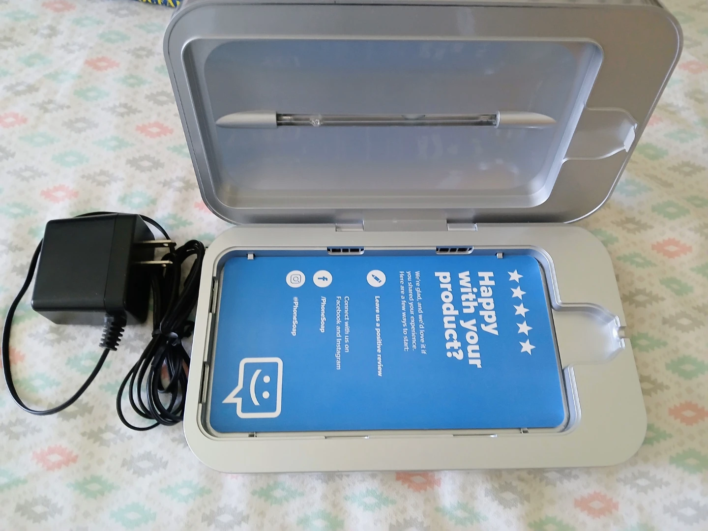 PhoneSoap UV Sanitizer - photo 2