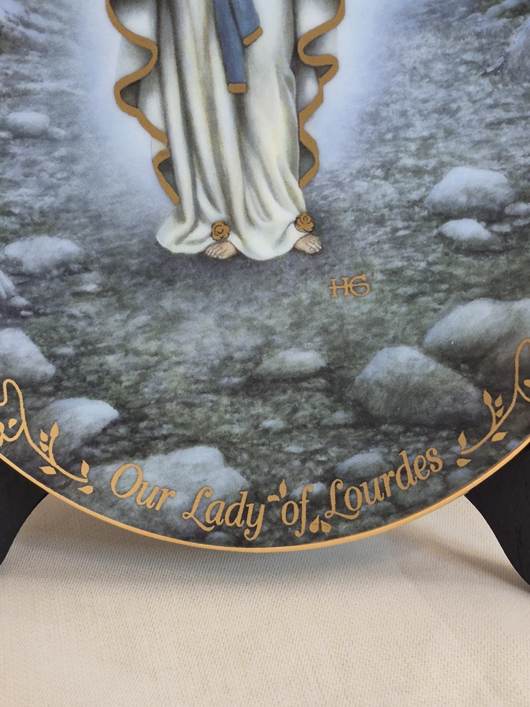Our Lady of Lourdes Collector Plate - photo 2