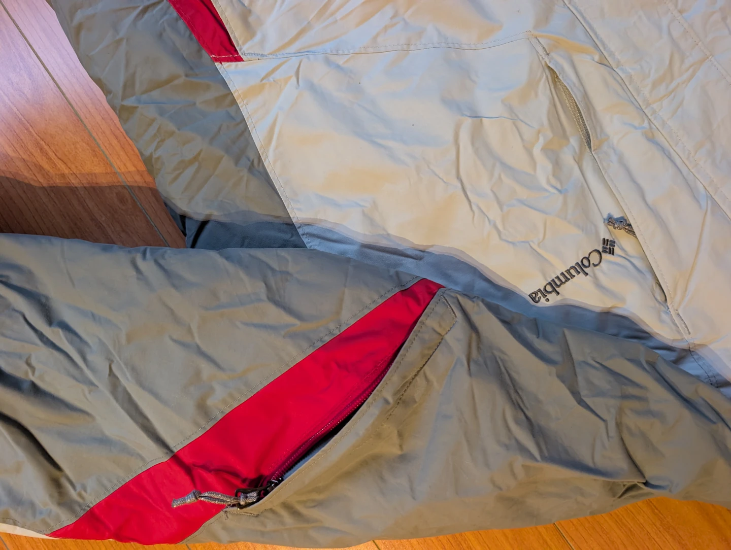 Columbia Waterproof Jacket - photo 3