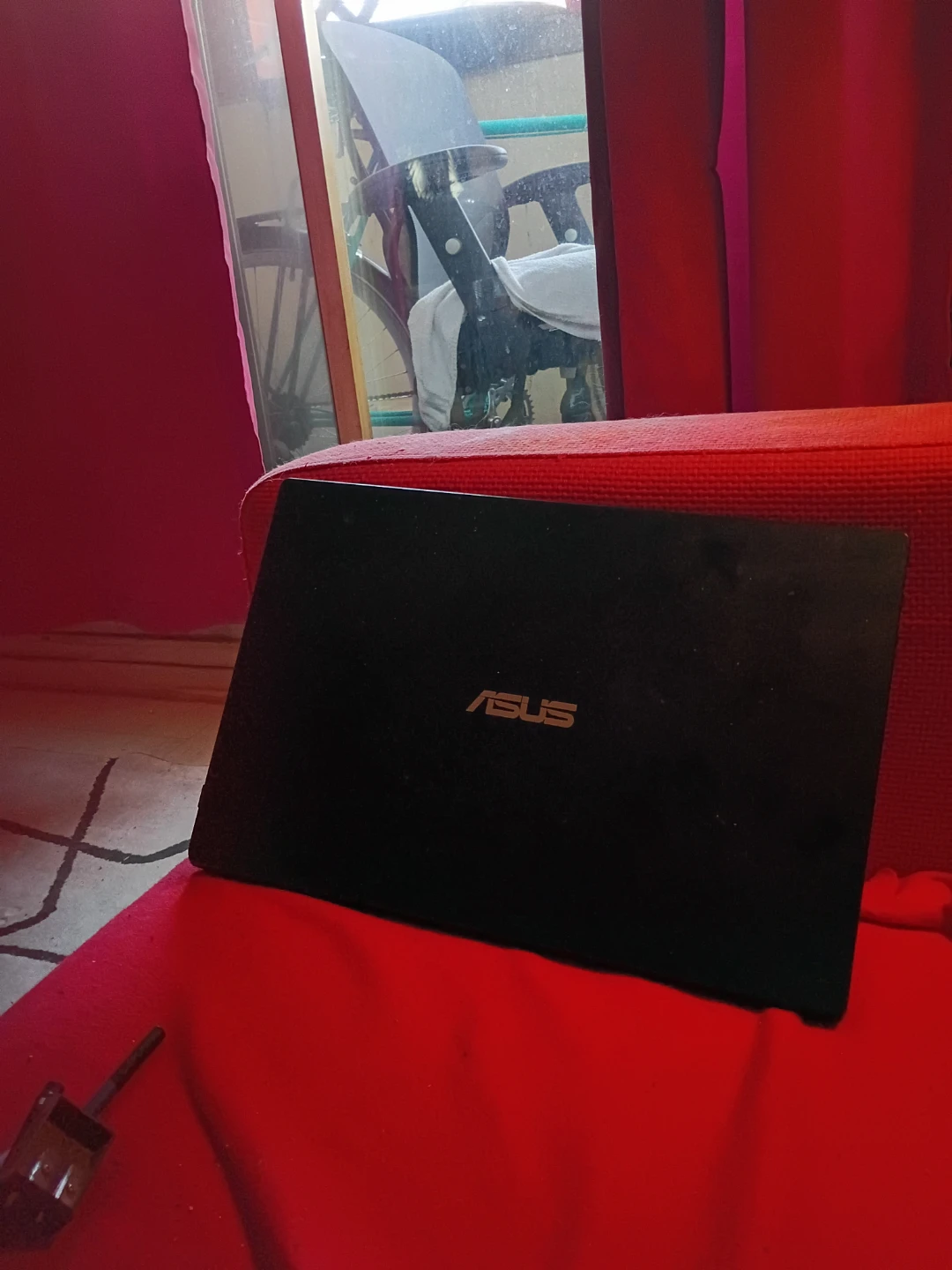 ASUS Black Laptop