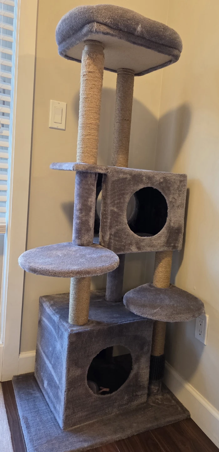Grey Multi-Level Cat Tree